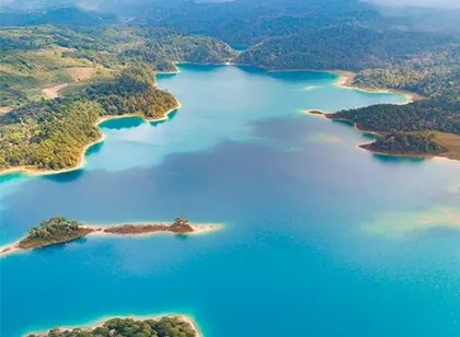 Vista del Lago Internacional